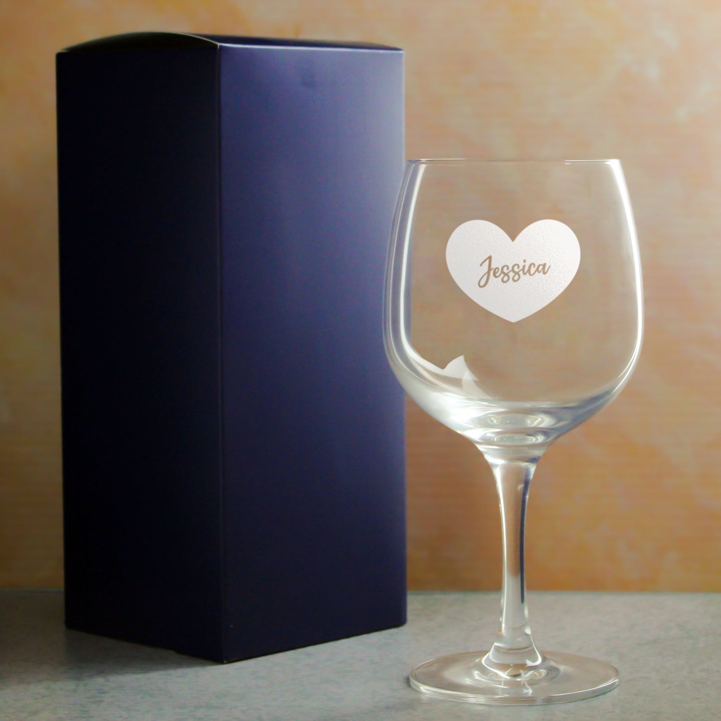 Engraved Spanish Gin Copa Balloon Cocktail Glass with Name in Heart Design, Personalise with Any Name Image 3